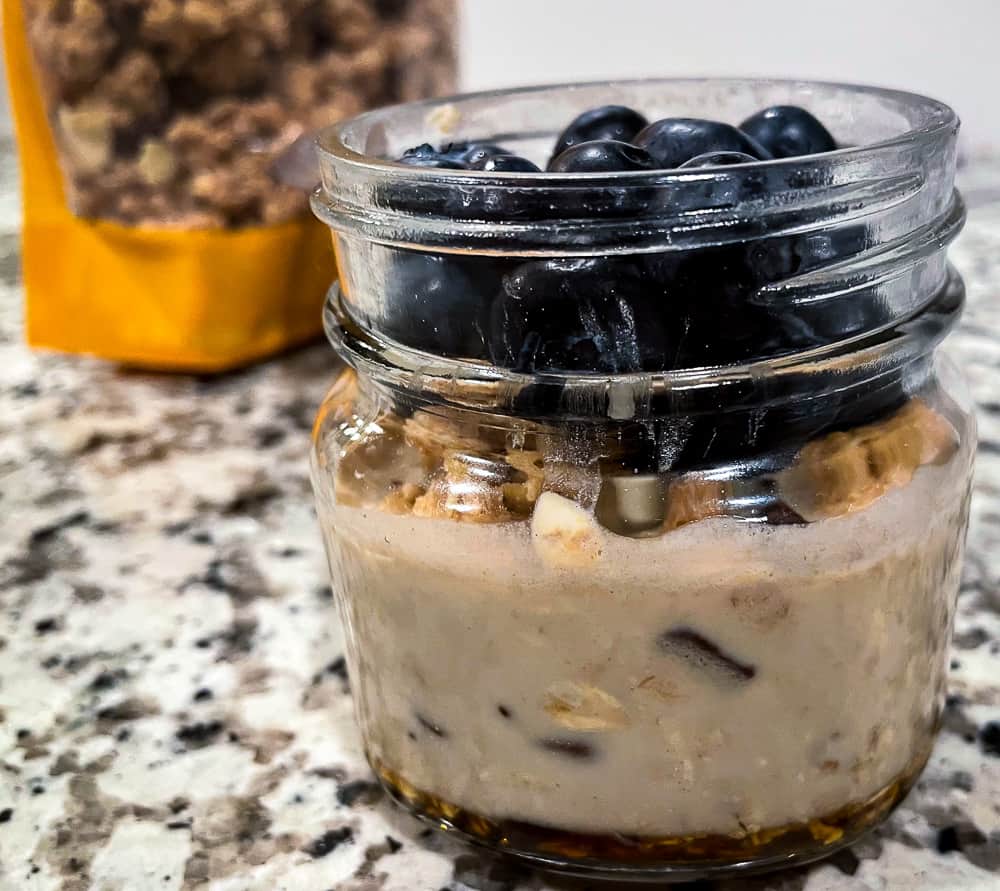 Protein-packed overnight oats